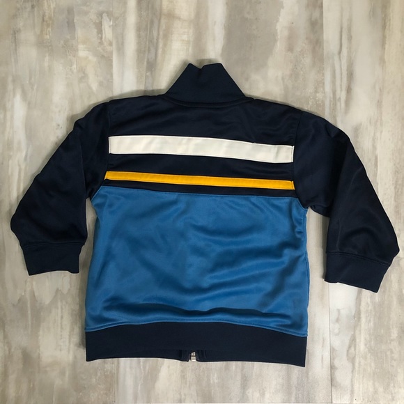 5/$20 Nike Boys 24 Mo zipper jacked EUC - Picture 6 of 6